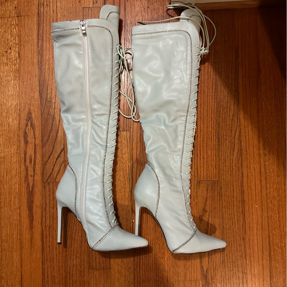 Azalea Wang boots